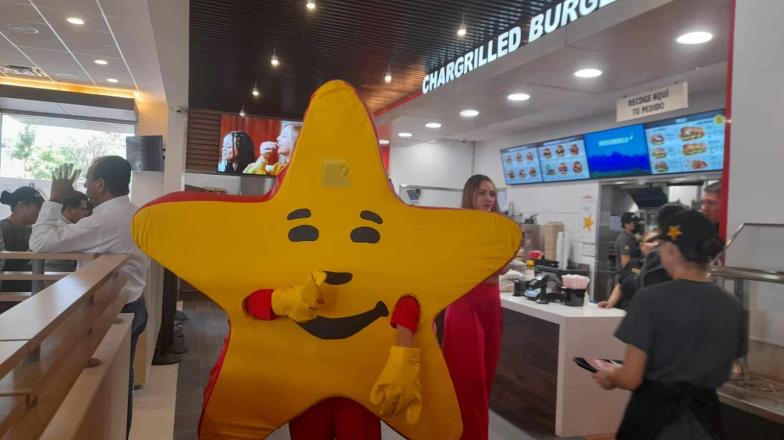 Carls Jr abre sus puertas en Navojoa; a partir de este viernes al público en general