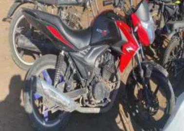 Detienen a hombre por moto robada en Cajeme; fue detectado por no traer placas