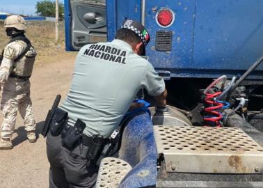 En Sonora interceptan tráiler con "clavo" en la carretera Guaymas – Hermosillo