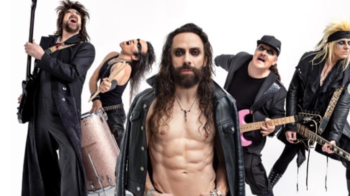 Jay de la Cueva se despide de Moderatto Jay de la Cueva se despide de Moderatto