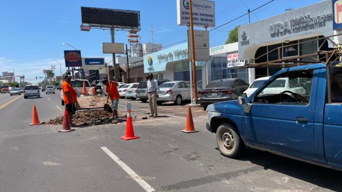 Nuevamente abren la calle Miguel Alemán para repararla en Ciudad Obregón Nuevamente abren la calle Miguel Alemán para repararla en Ciudad Obregón