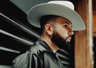 Carín León presume nueva novia y su expareja no se queda atrás Carín León presume nueva novia y su expareja no se queda atrás