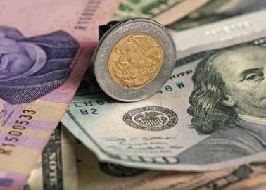 Peso pierde terreno ante el dólar