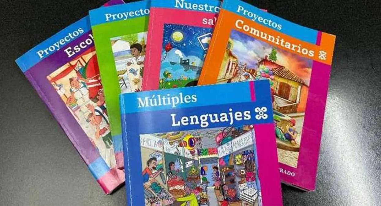 AMLO anuncia conferencias vespertinas para informar sobre contenido de libros de texto