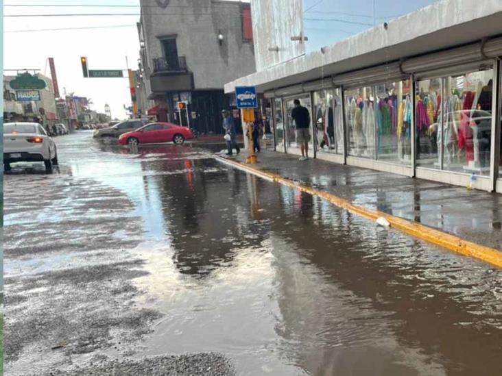 Pega fuerte lluvia a las calles de CO Pega fuerte lluvia a las calles de CO