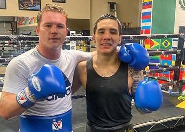 "Canelo" Álvarez brinda respaldo a Óscar Valdez