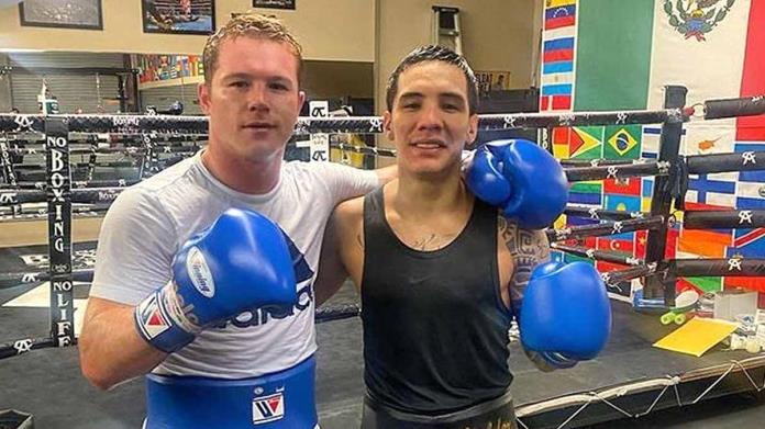 “Canelo” Álvarez brinda respaldo a Óscar Valdez “Canelo” Álvarez brinda respaldo a Óscar Valdez