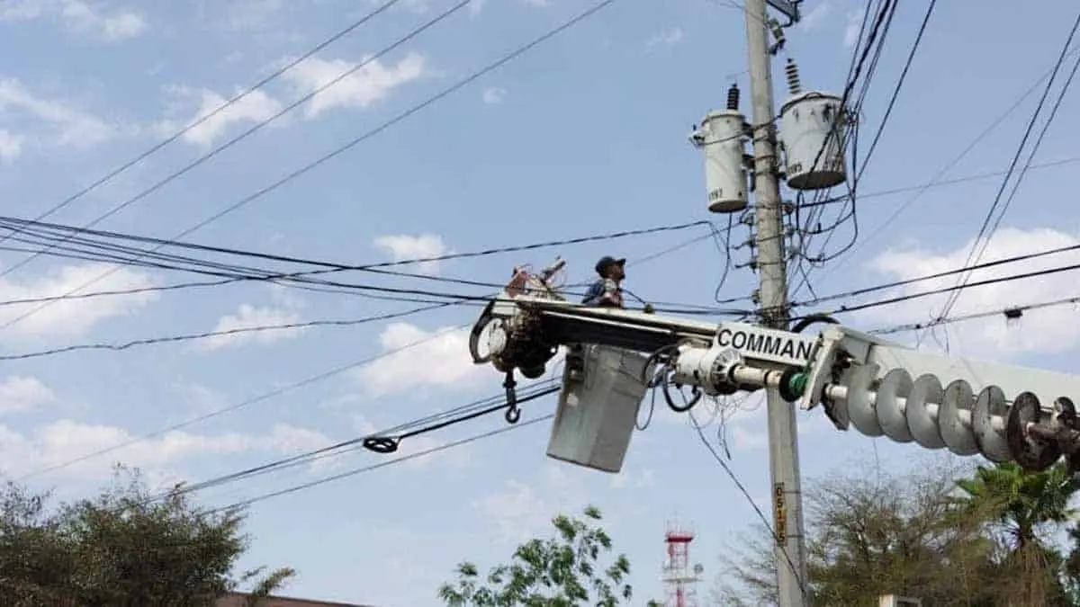 Navojoa no recurrirá a externos para alumbrado público