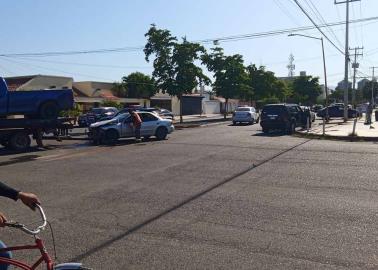 Menor de edad resulta herida en choque m&uacute;ltiple