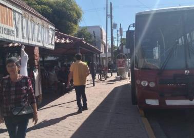 Regreso a clases. Usuarios se quejan de la falta de camiones para trasladar estudiantes en Navojoa