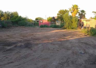 Impiden una obra en Jardín de Niños Impiden una obra en Jardín de Niños