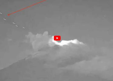 ¿Ovnis en el Popocatépetl? Captan extrañas luces saliendo del volcán ¿Ovnis en el Popocatépetl? Captan extrañas luces saliendo del volcán