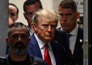 Trump se entrega a las autoridades de Georgia