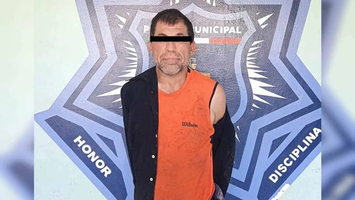 Detienen a sujeto por golpear a una persona en la Comisaría Marte R. Gómez
