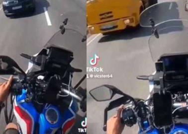 VIDEO | ¡Qué dolor!: motociclista pierde parte del pie tras rebasar un camión