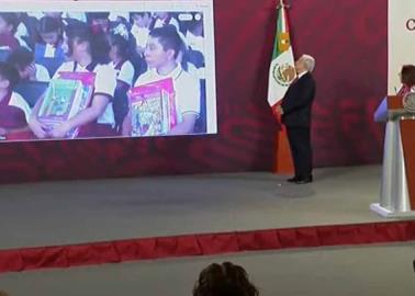 Gobernadores festejan entrega de libros de texto