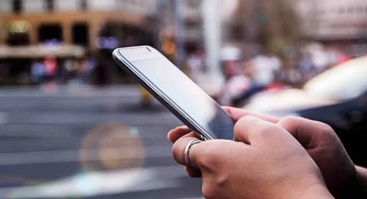 ¿Por qué Uber y Didi aumentan sus tarifas en este regreso a clases?