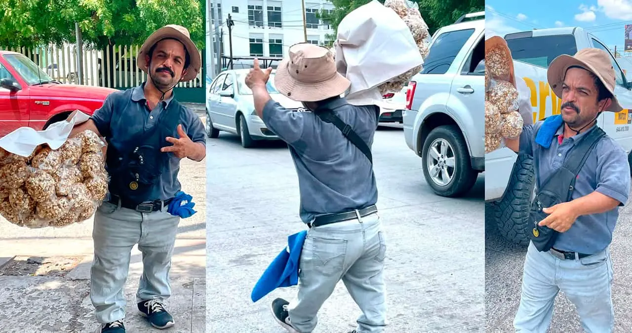 Persona de talla baja se gana la vida vendiendo ponteduros