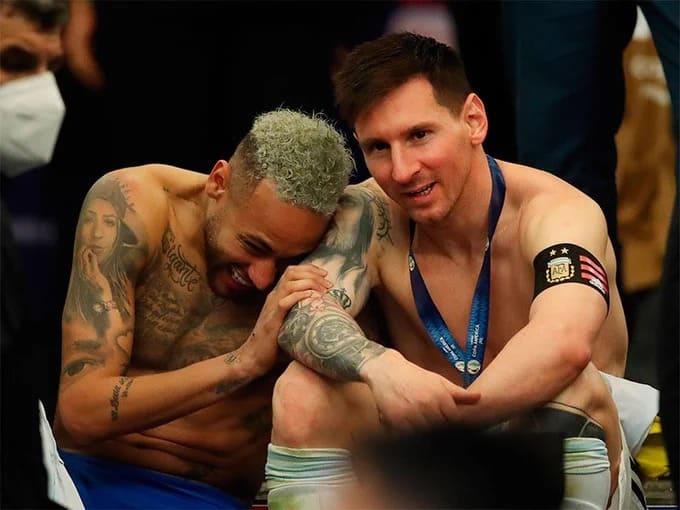 Neymar revela el infierno que vivió junto a Messi en el PSG Neymar revela el infierno que vivió junto a Messi en el PSG