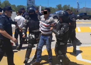 Detienen a 4 manifestantes en caseta de cobro al norte de Hermosillo