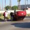 Conductor choca al intentar rebasar a otro vehículo en Ciudad Obregón
