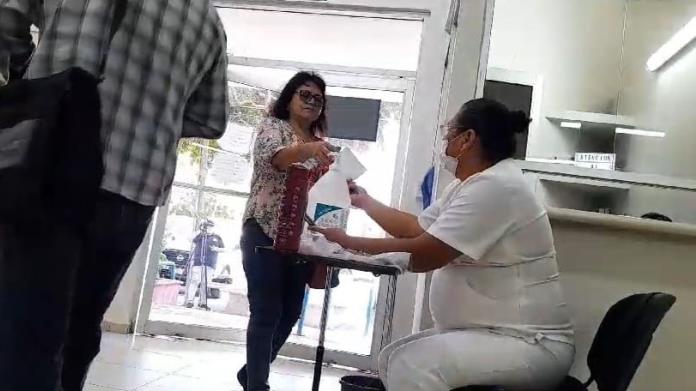 Regresa el cubreboca a Isssteson e Issste Regresa el cubreboca a Isssteson e Issste