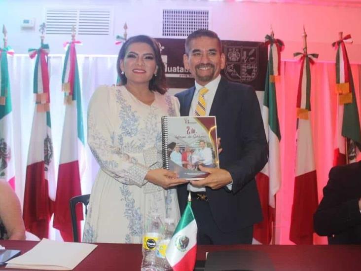 Alcalde de Huatabampo destaca en su Segundo Informe el tema de vivienda y de apoyos sociales Alcalde de Huatabampo destaca en su Segundo Informe el tema de vivienda y de apoyos sociales
