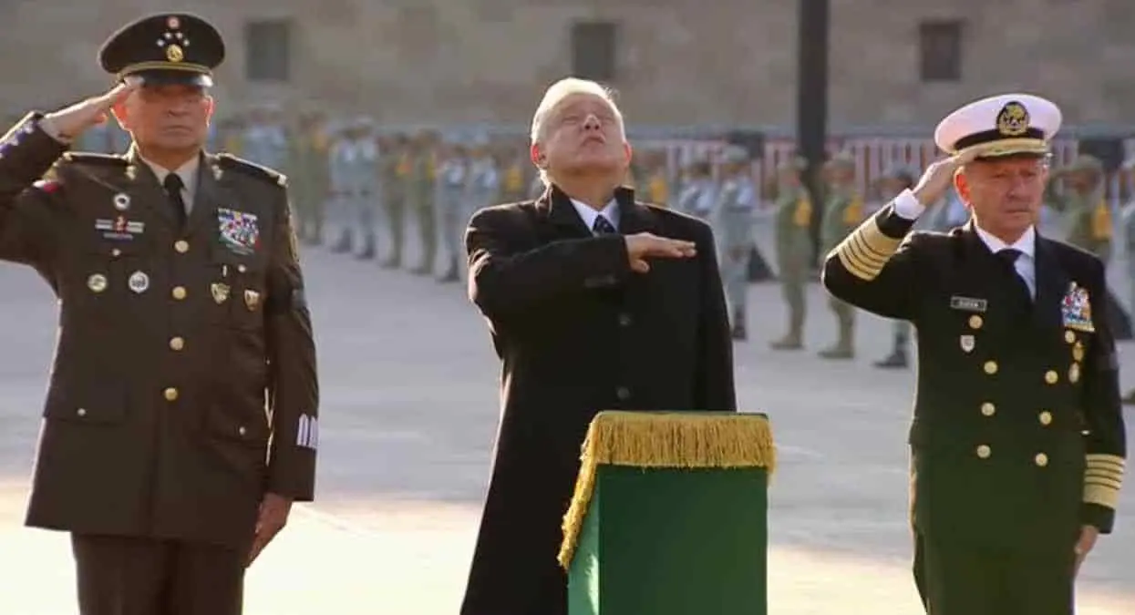 AMLO encabeza homenaje por sismos del 19 de septiembre