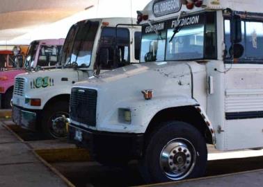 Transporte de personal desplaza a suburbanos en el Valle del Yaqui