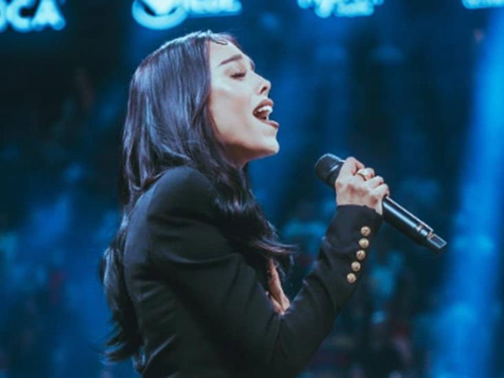 Danna Paola reconoce que interpretar el Himno Nacional Mexicano requirió un gran esfuerzo Danna Paola reconoce que interpretar el Himno Nacional Mexicano requirió un gran esfuerzo
