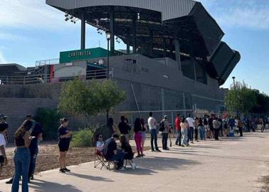 Estadio Yaquis presenta largas filas por adquirir boletos