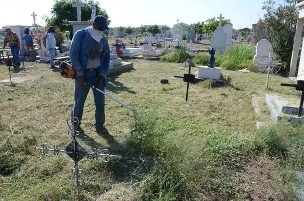 DIA DE MUERTOS: Alistan panteones de Cajeme para recibir a familiares