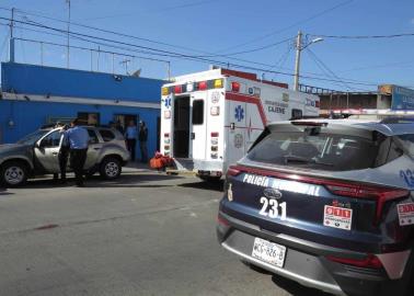 Arrollan a mujer frente al Mercadito Unión