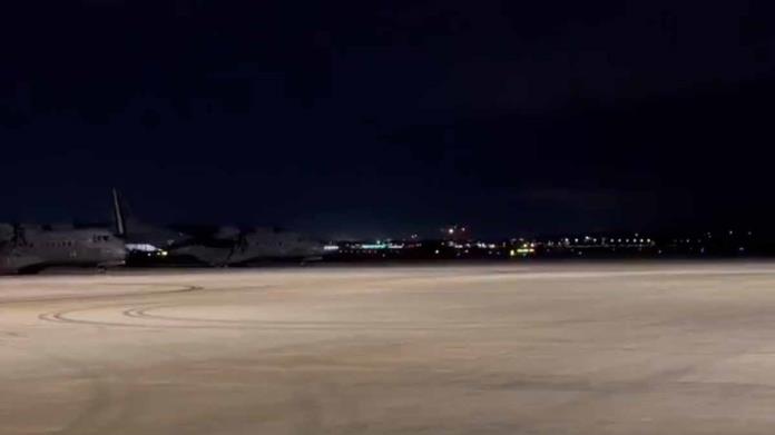 Llega a México el primer avión de la Fuerza Aérea con repatriados desde Israel