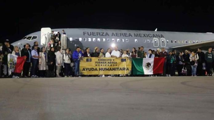 López Obrador anuncia puente aéreo para mexicanos que se encuentran en Israel López Obrador anuncia puente aéreo para mexicanos que se encuentran en Israel