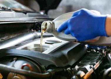 Esto le pasa a tu carro si no cambias a tiempo el aceite del motor