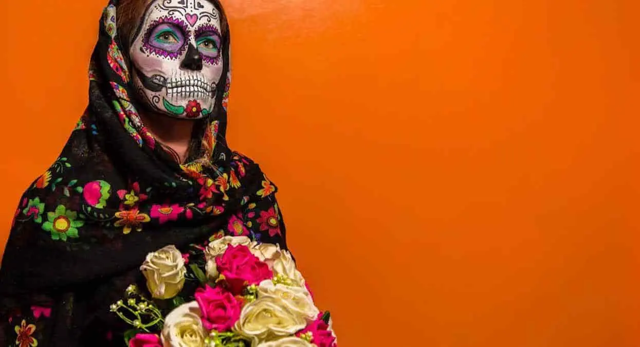 10 ideas sencillas y baratas para armar tu disfraz de Halloween