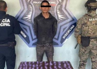 Policías Municipales capturan a sujeto con droga en Cajeme