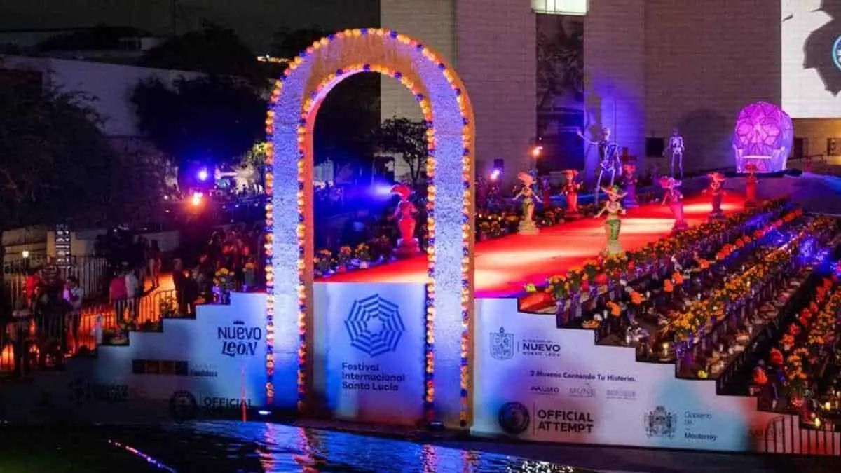 Día de Muertos: ¿dónde está la ofrenda más grande del mundo que rompió el Récord Guinness?