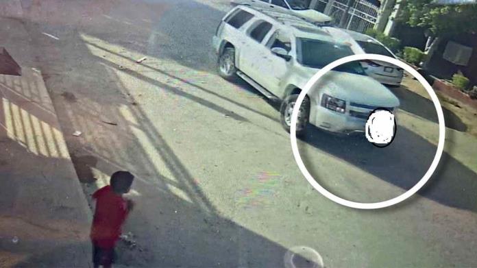 Autoridades buscan a persona que atropelló y arrebató la vida a niña de 4 años en Hermosillo Autoridades buscan a persona que atropelló y arrebató la vida a niña de 4 años en Hermosillo