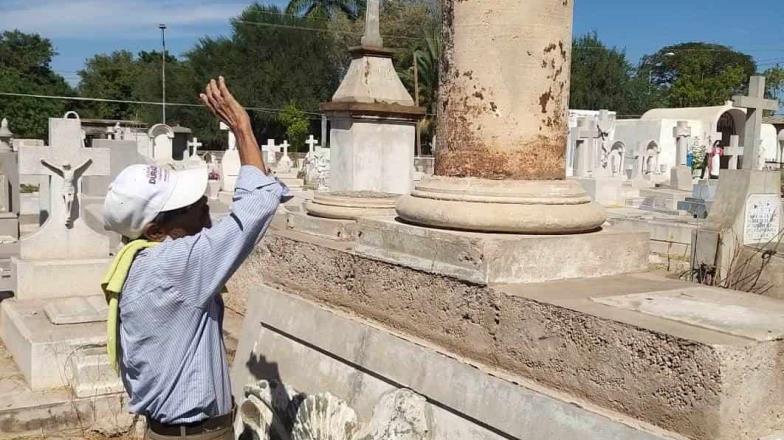 En el abandono permanece la tumba de los Mártires de Sahuaripa en Navojoa