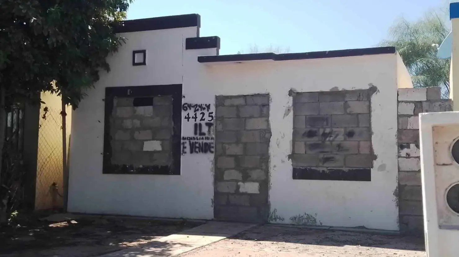 Desalojan la primera vivienda en Urbi Villas del Real