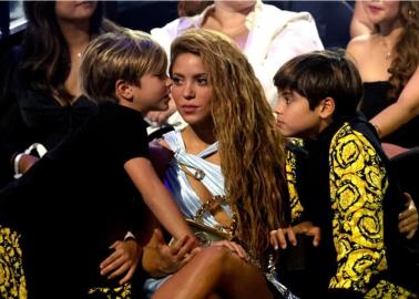 Hijos de Shakira podrían ser expulsados de escuela