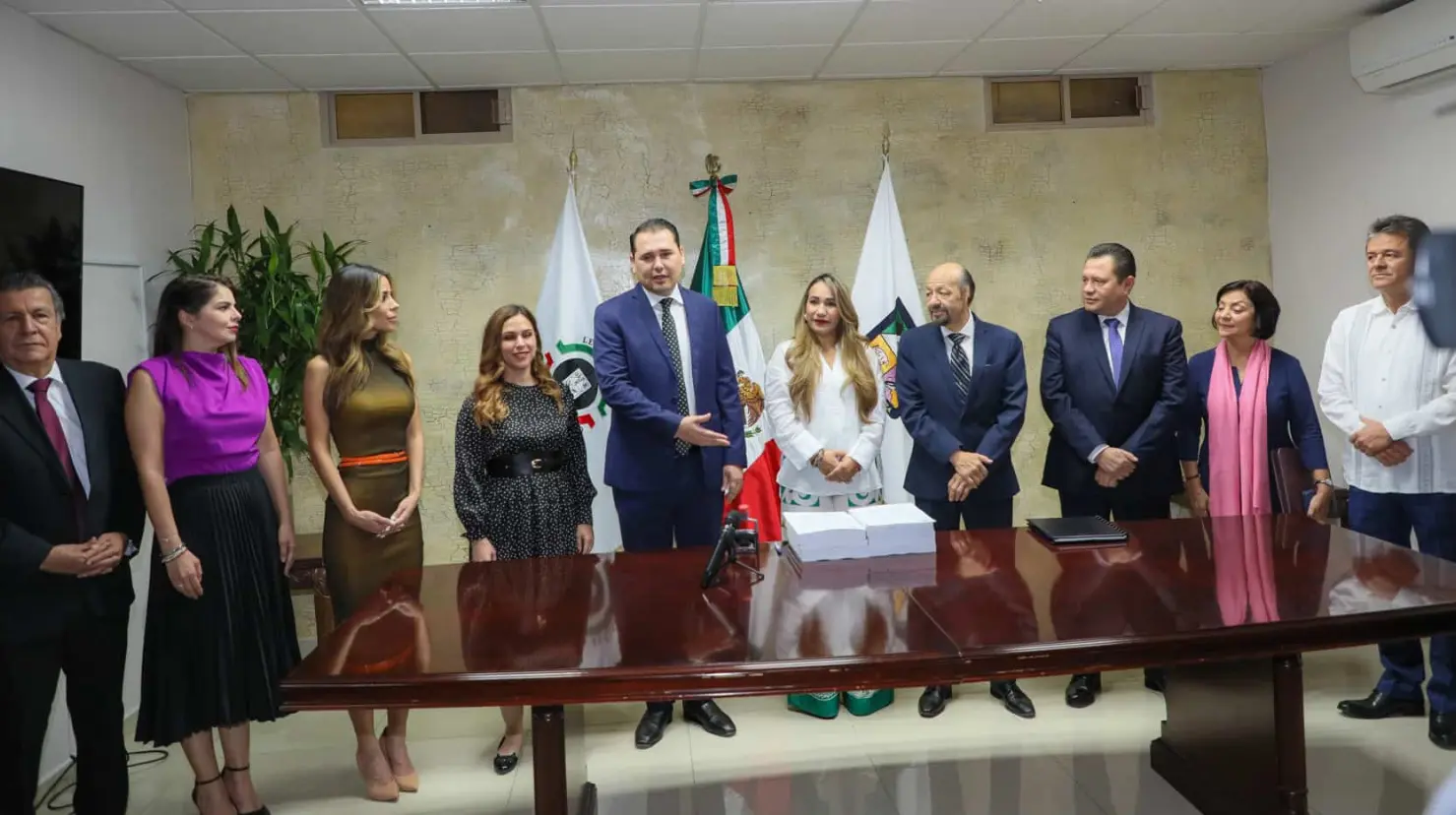 Congreso de Sonora recibe paquete económico 2024