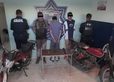 Detienen a tres por robo de motocicleta en Cajeme