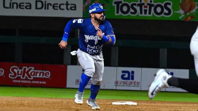 Yaquis consigue el juego del honor en la Nación Guinda con increíble voltereta Yaquis consigue el juego del honor en la Nación Guinda con increíble voltereta