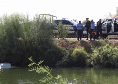 Cae vehículo al Canal Alto en Ciudad Obregón