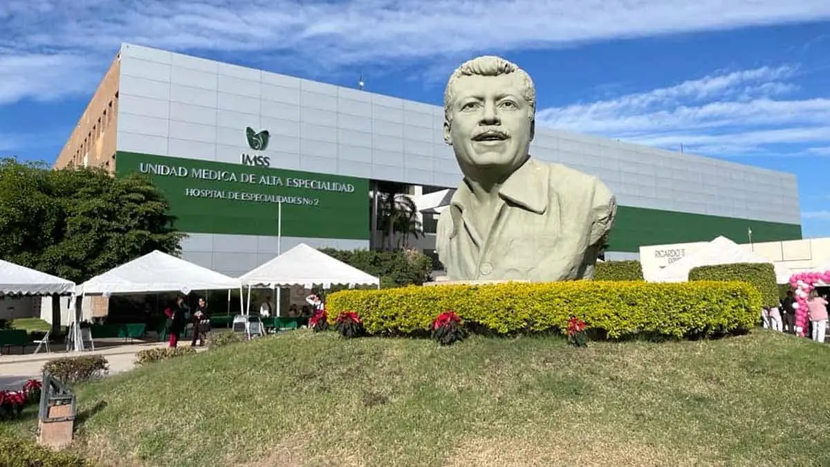 IMSS dedica feria de la salud a los adultos mayores