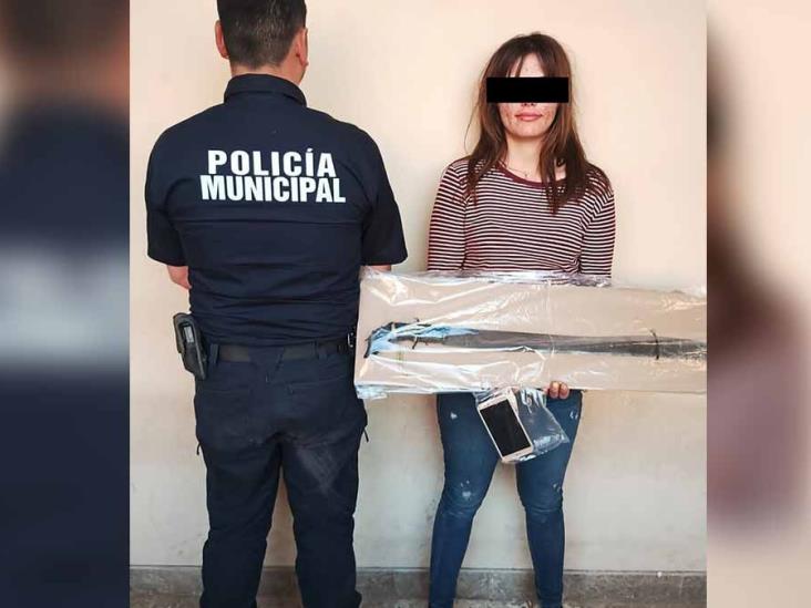 Diario Del Yaqui Arrestan A Joven Mujer Con Machete En Cajeme 5994