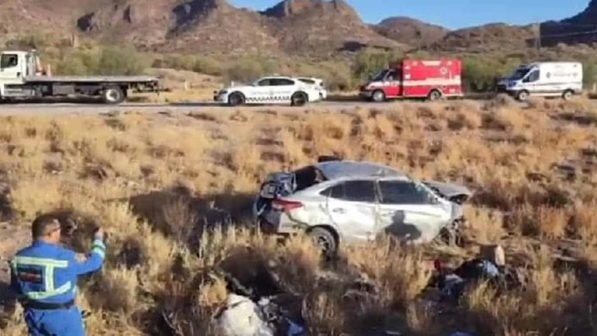 Viaje de paisanos termina en tragedia al norte de Guaymas; acudían a Navojoa